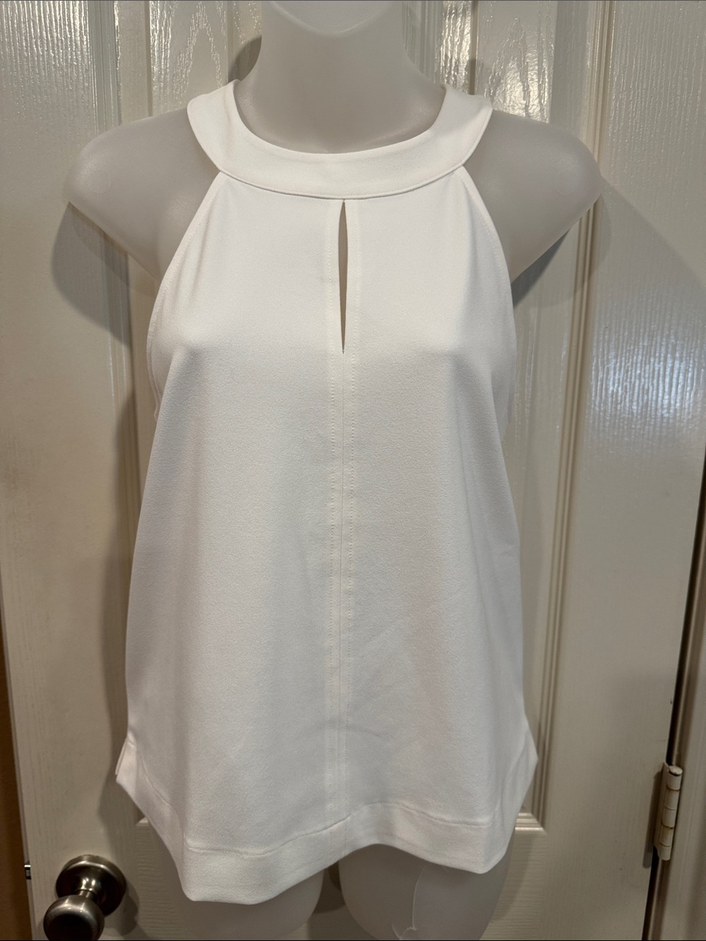 Ann Taylor Off-White Halter Style Top. Sz Small
